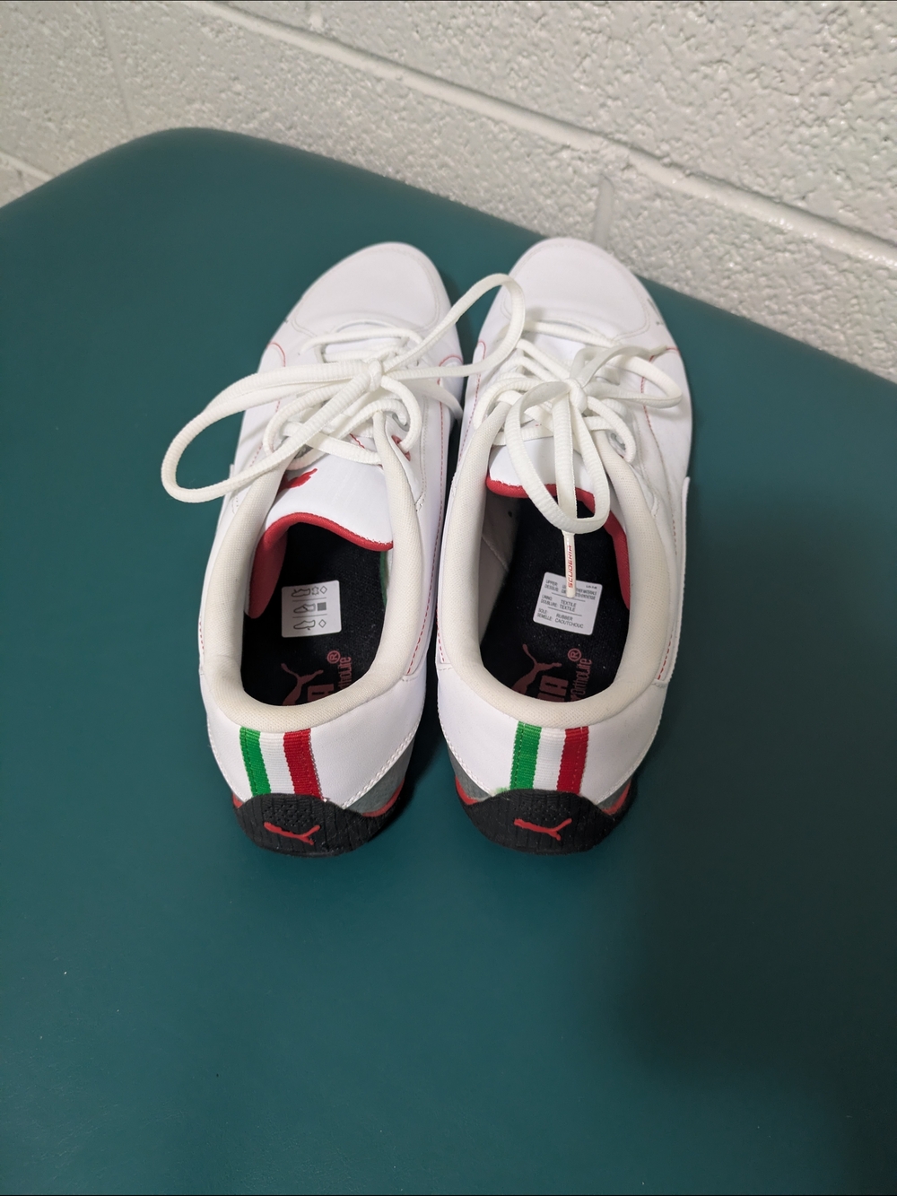 NEW PUMA x Ferrari Men’s White Driving Sneakers - Picture 4 of 5